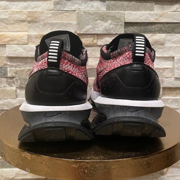 Nike Flyknit Racer Air Max | Red/Black, FD2764-600, Size 8.5, EUC - Picture 8 of 15